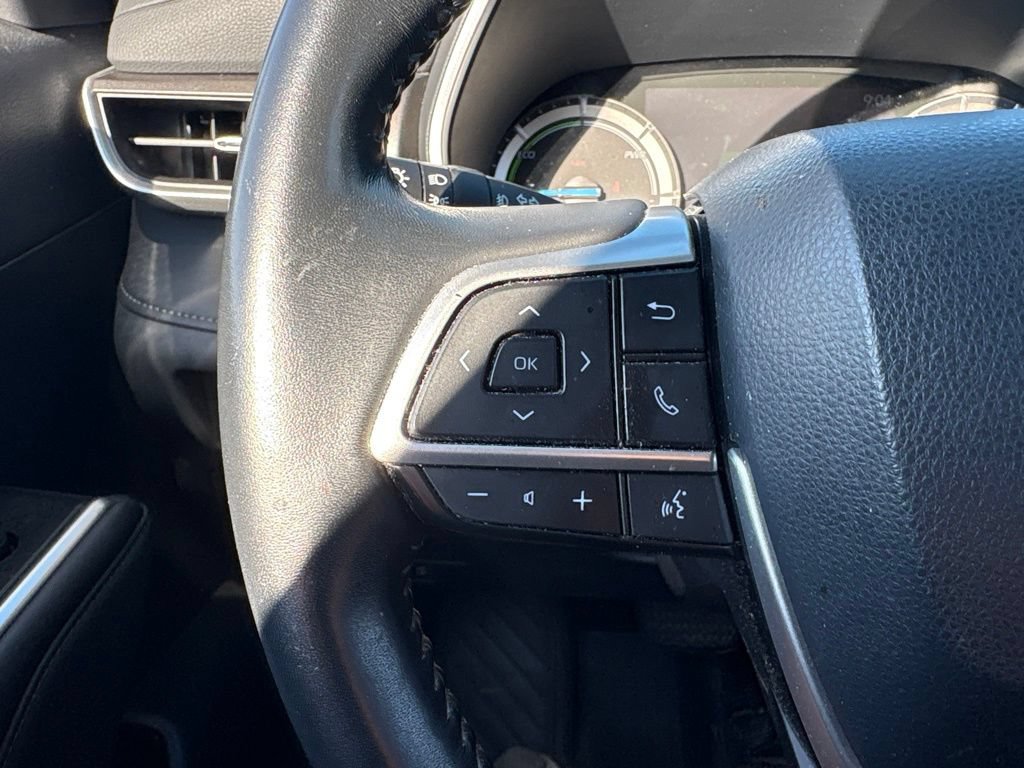Used 2022 Toyota Highlander XLE AWD/4WD image 20