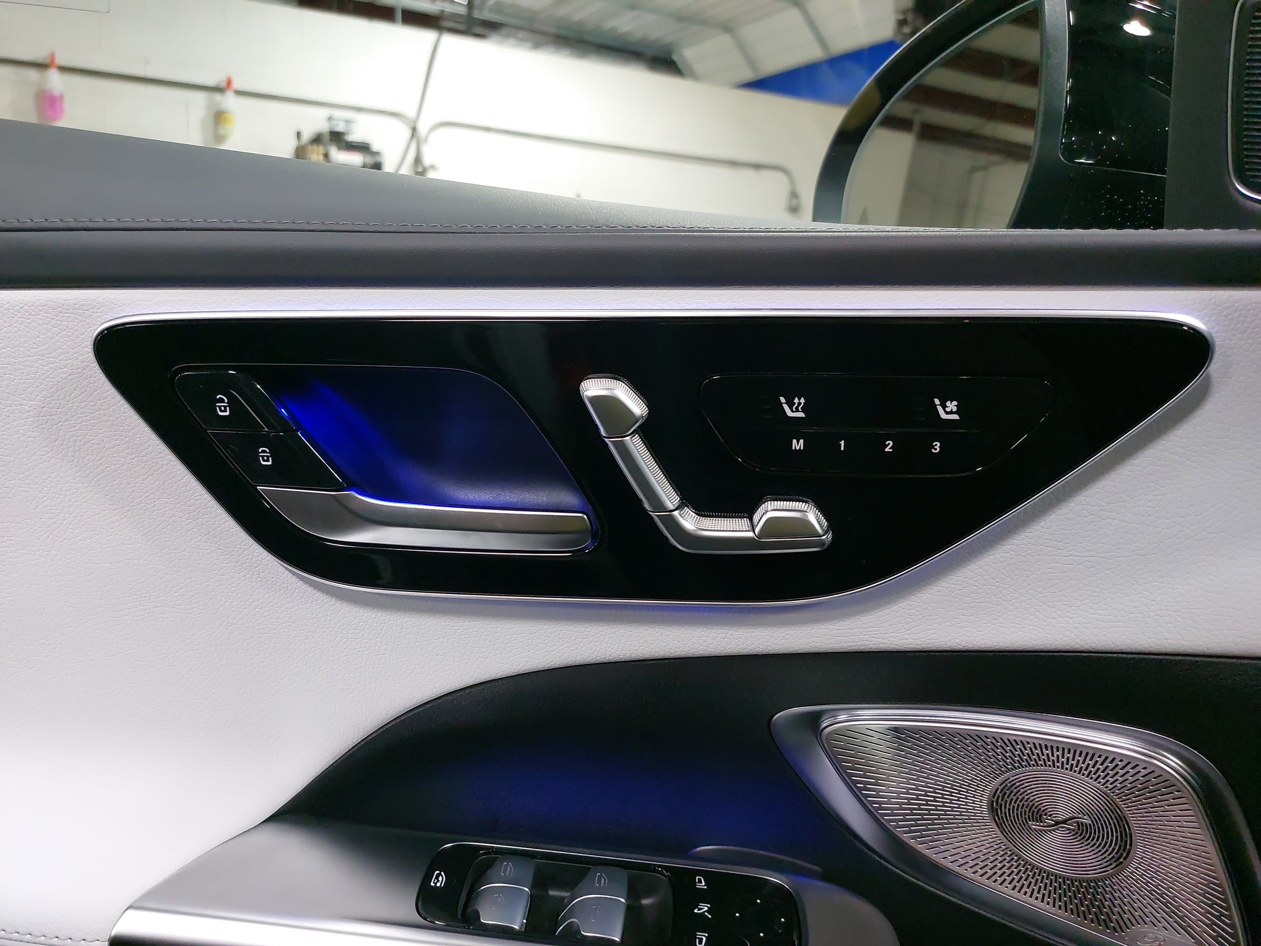 Used 2025 Mercedes-Benz C 300 Sedan image 28