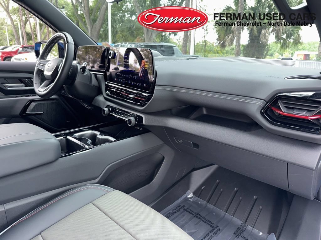 Used 2026 Chevrolet Silverado EV Trail Boss AWD/4WD image 6