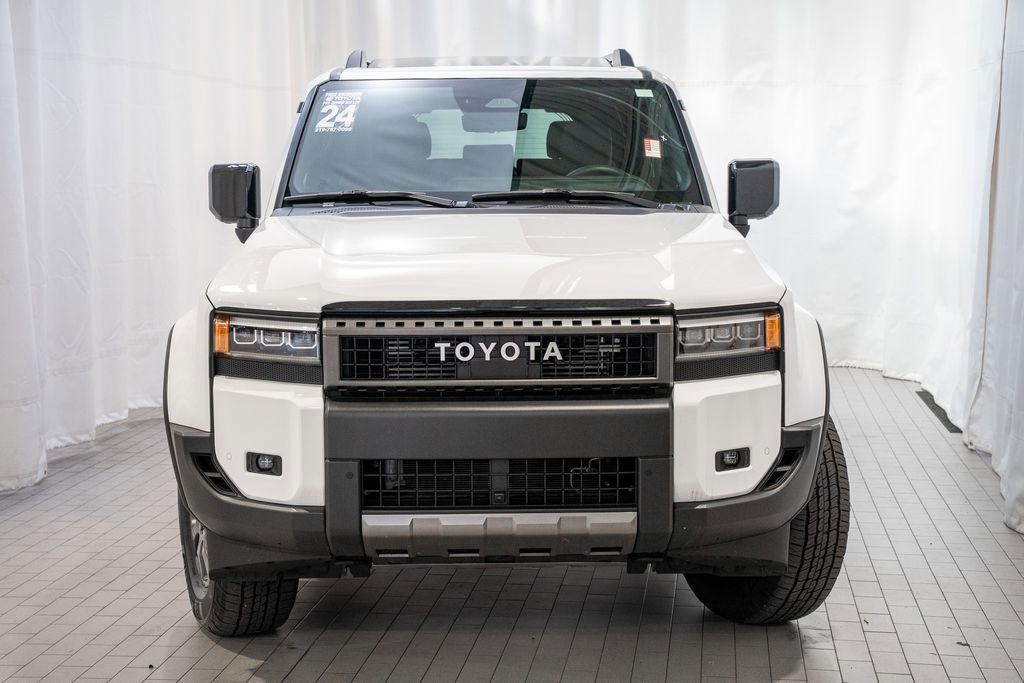 Used 2024 Toyota Land Cruiser image 2