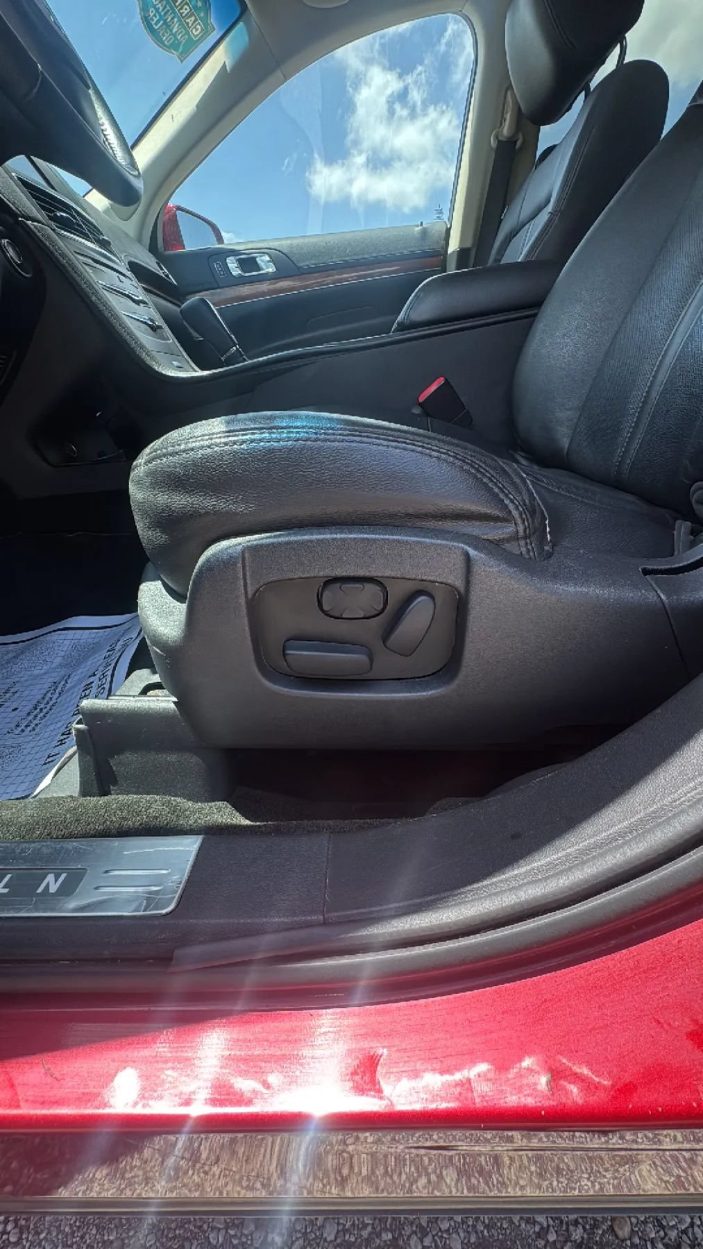 Used 2015 Lincoln MKT AWD w/ Equipment Group 201A image 12