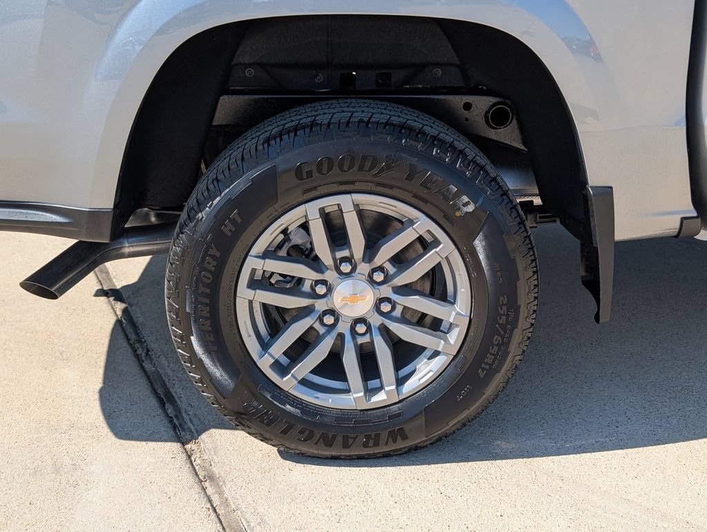 Certified 2026 Chevrolet Colorado LT w/ Advanced Trailering Package RWD image 3