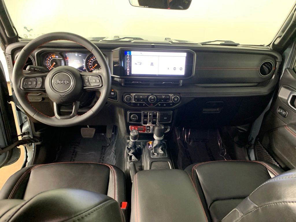 Used 2024 Jeep Wrangler Unlimited Rubicon w/ Capability Package AWD/4WD image 33