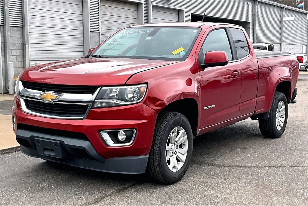 Used 2015 Chevrolet Colorado LT w/ LT Convenience Package image 2