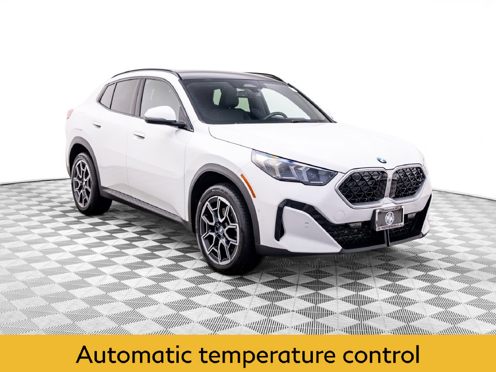Used 2026 BMW X2 xDrive28i w/ Technology Package AWD/4WD image 8
