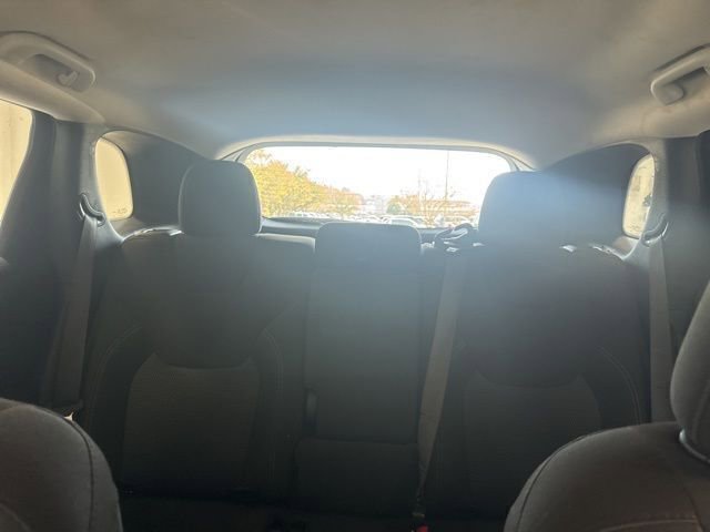 Used 2021 Jeep Cherokee Latitude image 15