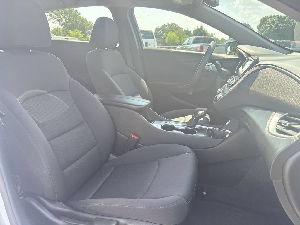 Certified 2022 Chevrolet Malibu LT FWD image 26