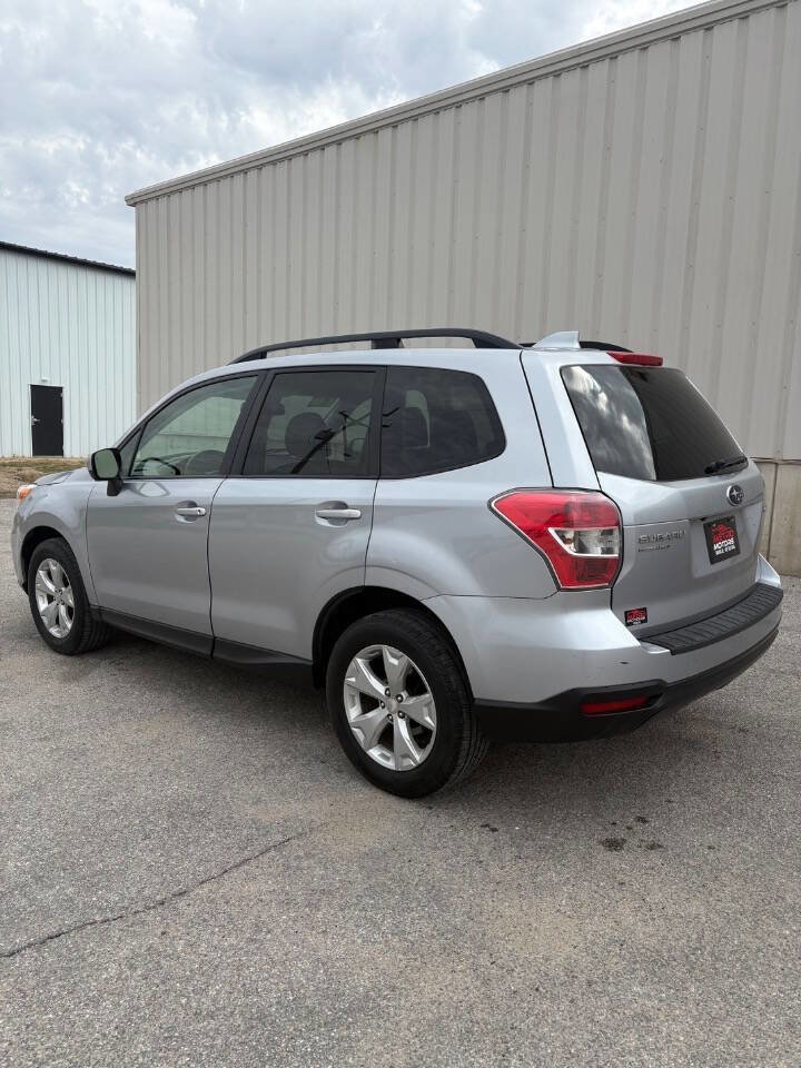 Used 2016 Subaru Forester 2.5i Premium w/ All-Weather Package AWD/4WD image 5