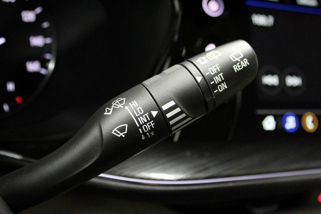 Used 2023 Buick Envision Preferred image 24