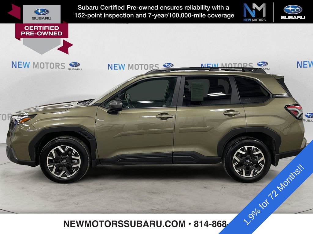 Used 2025 Subaru Forester Premium image 2