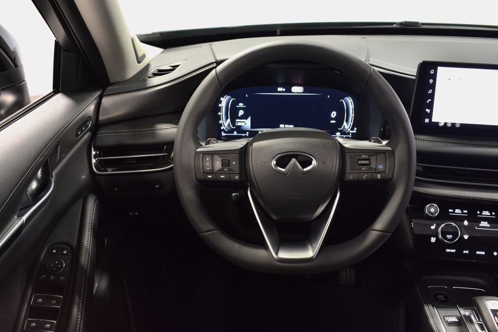 New 2026 INFINITI QX60 Luxe w/ Family Package image 12