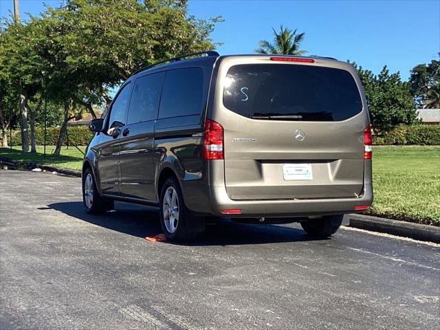 Used 2016 Mercedes-Benz Metris Passenger image 7