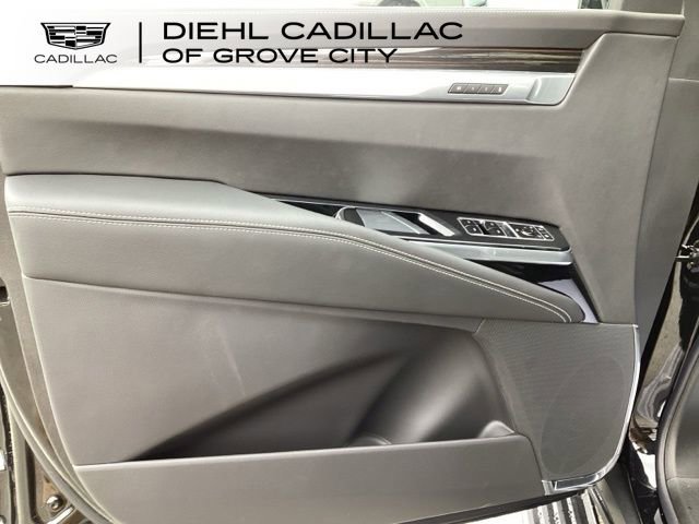 New 2026 Cadillac Escalade Luxury image 14