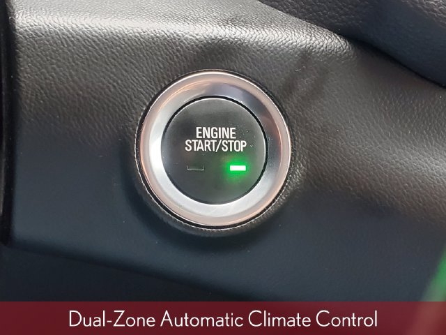 Used 2022 GMC Terrain SLE w/ Driver Convenience Package AWD/4WD image 16