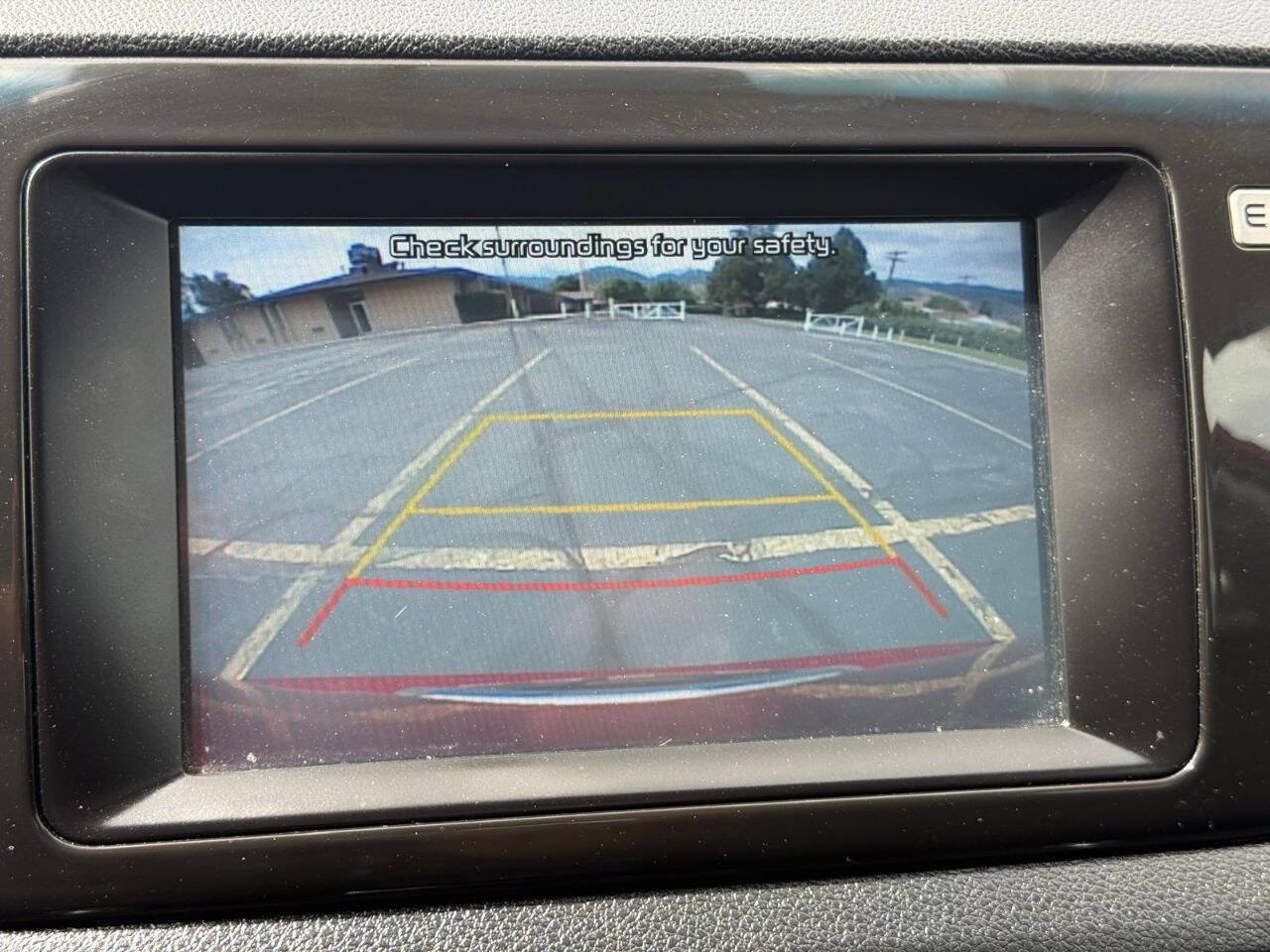 Used 2019 Kia Niro LX FWD image 12
