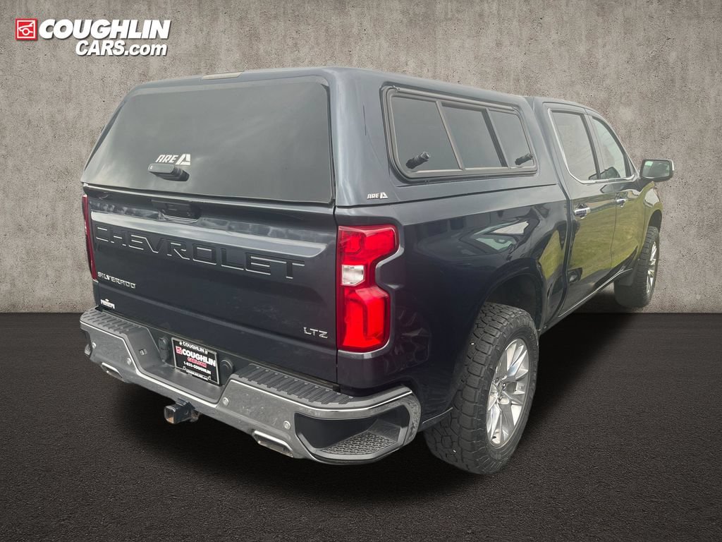 Used 2022 Chevrolet Silverado 1500 LTZ w/ Safety Package II AWD/4WD image 5