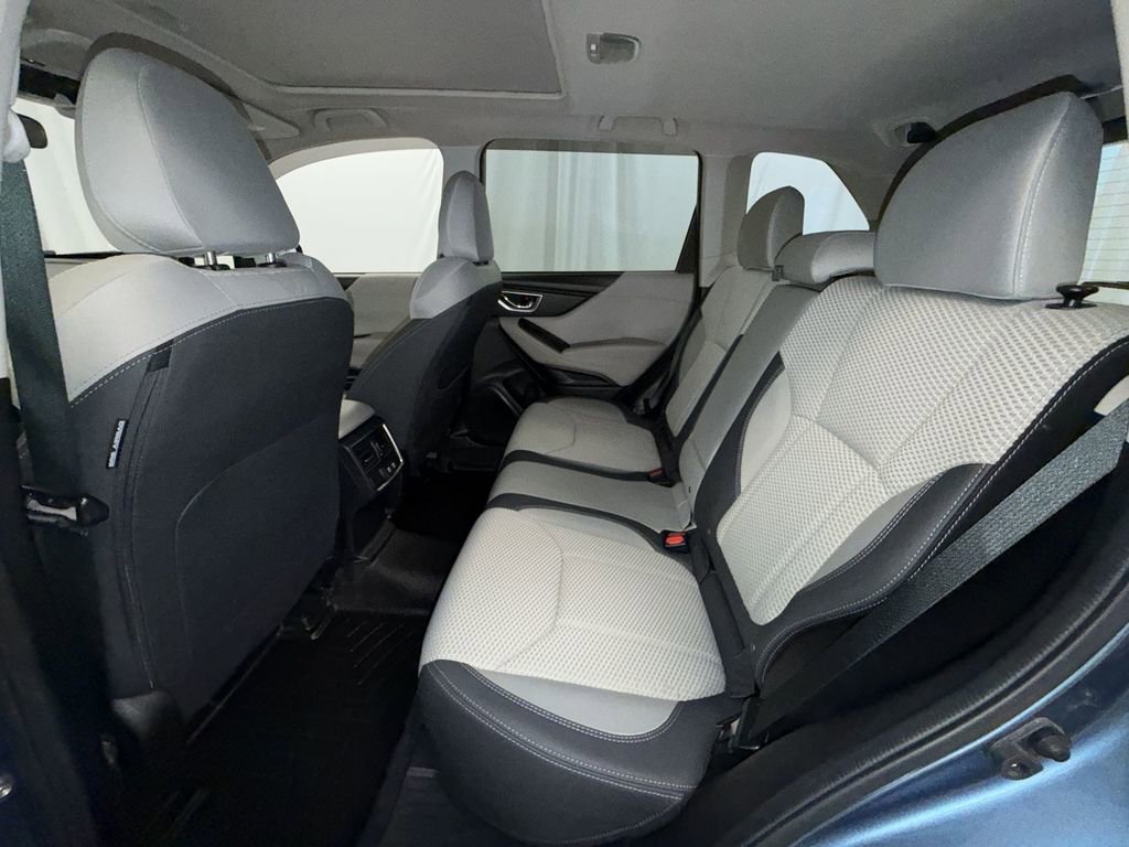 Used 2021 Subaru Forester Premium image 12