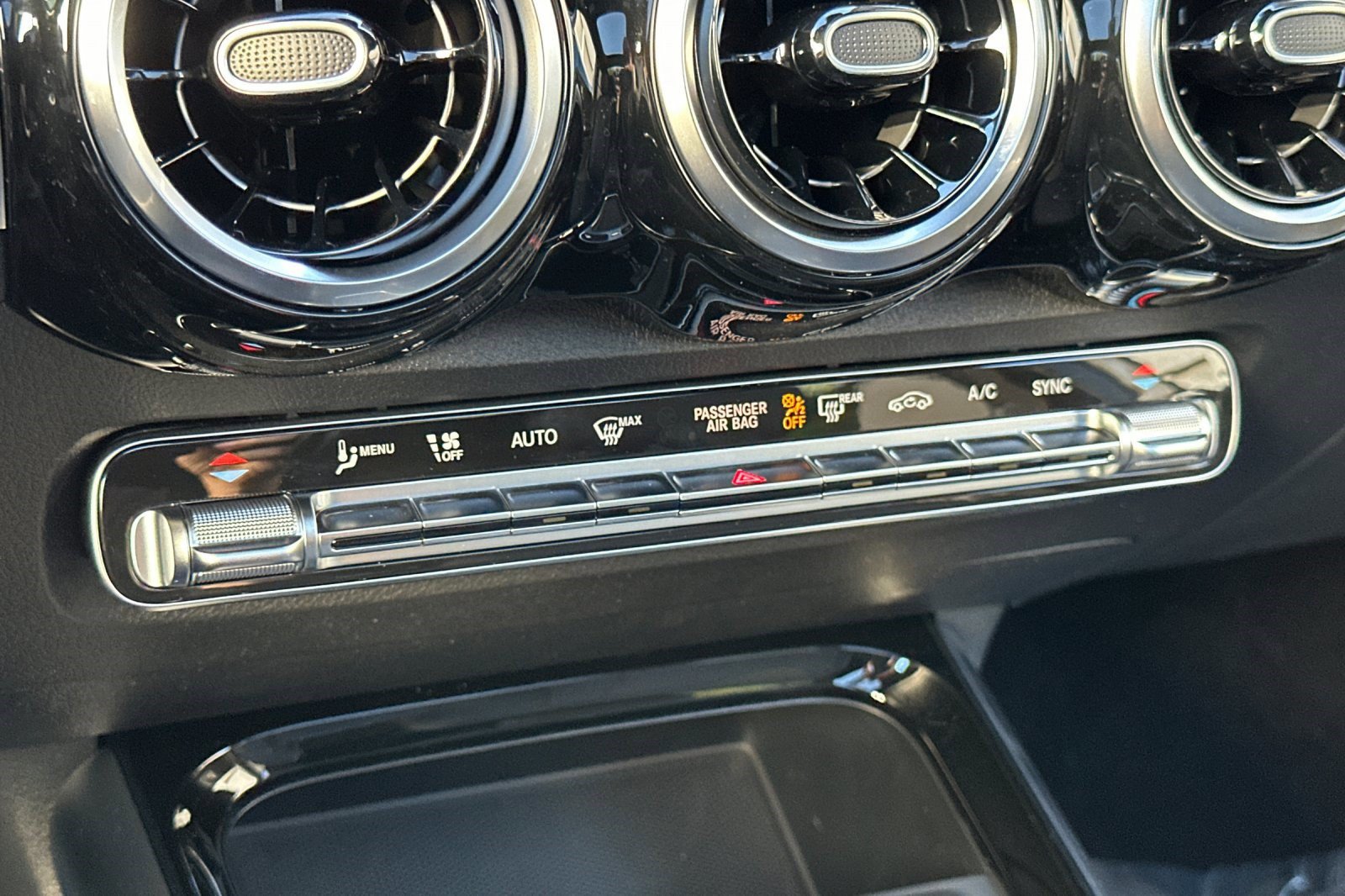 New 2026 Mercedes-Benz GLB 250 image 19