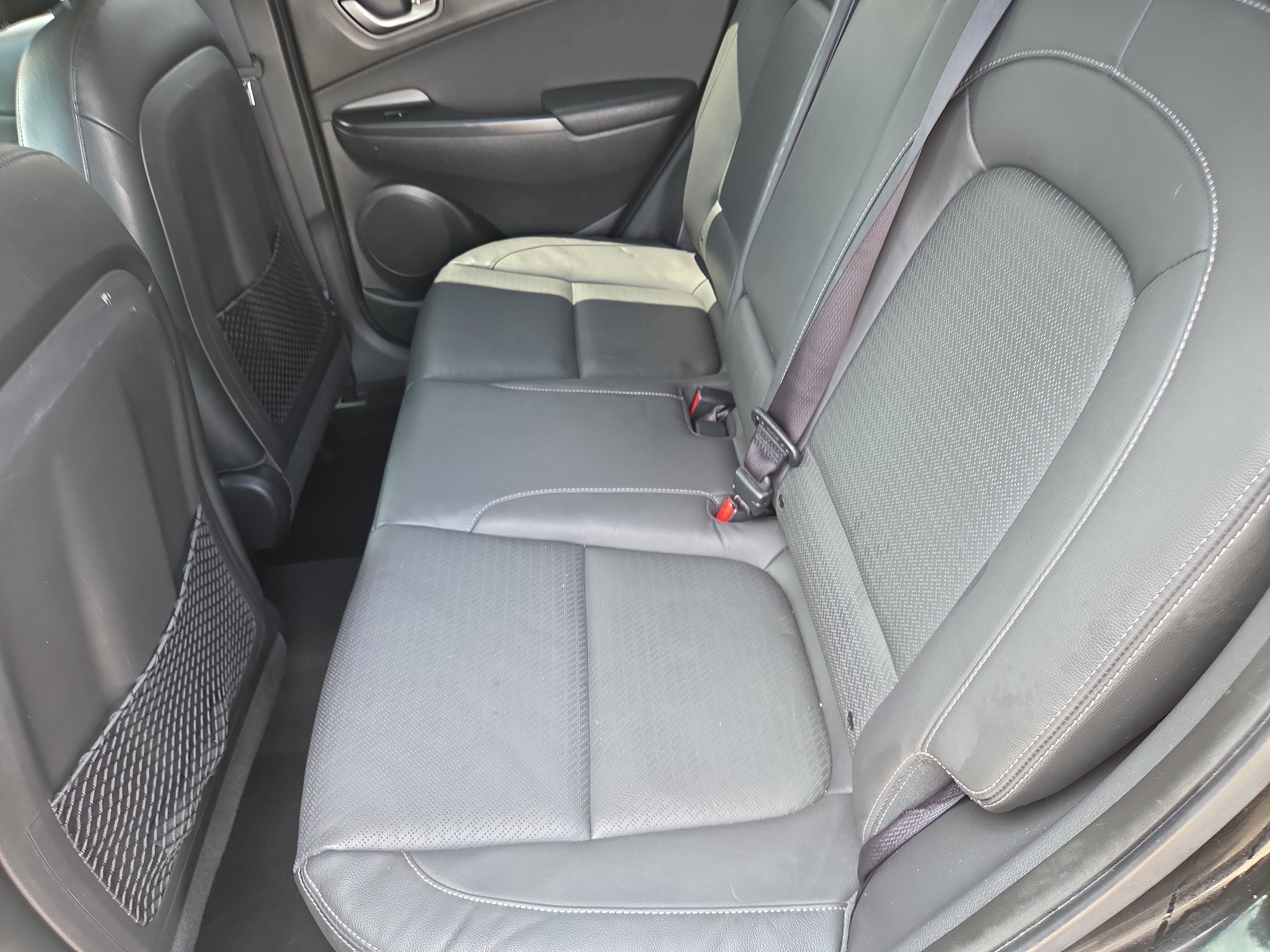 Used 2019 Hyundai Kona Limited FWD image 7