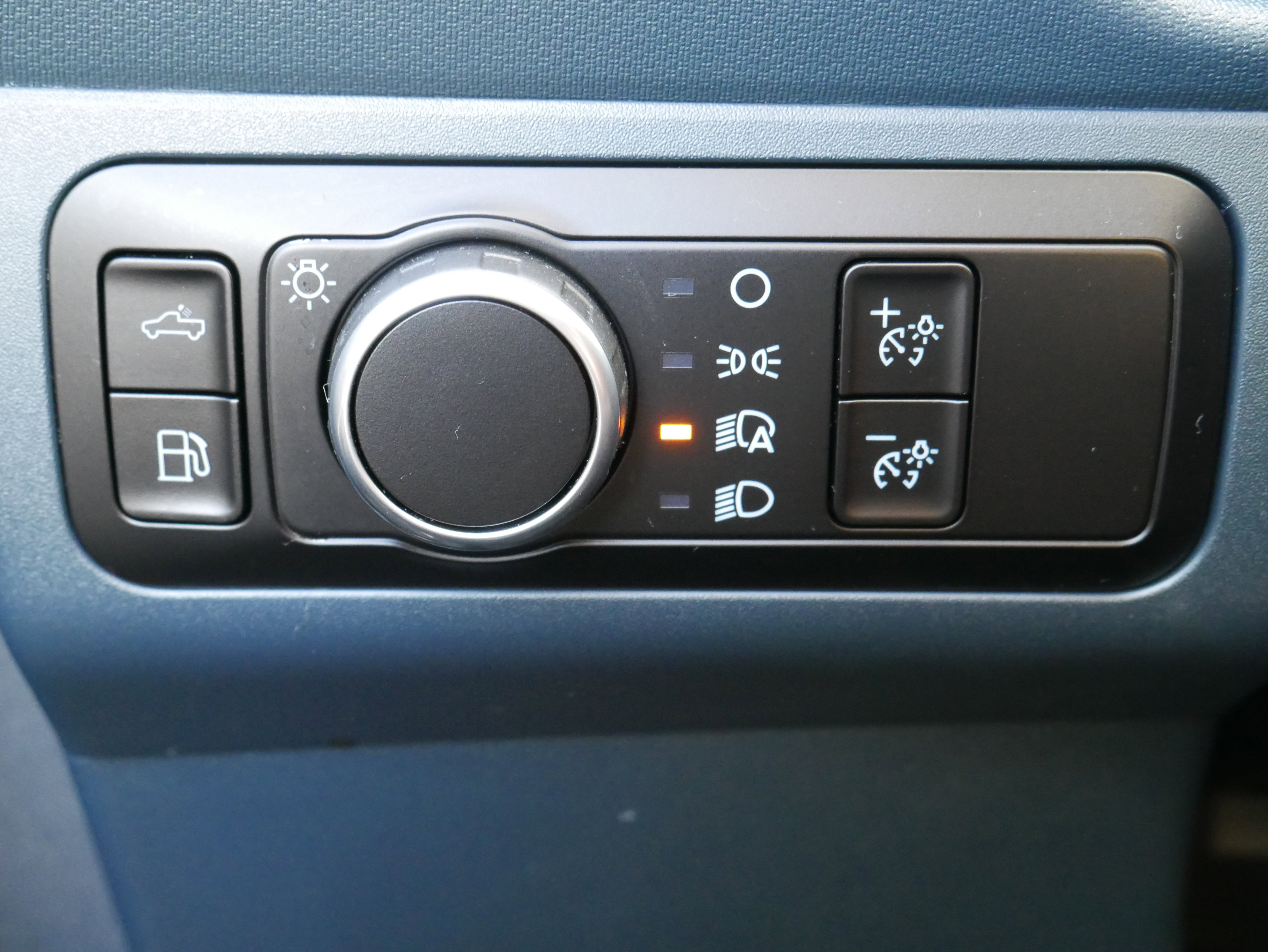 Used 2025 Ford Maverick XL image 27