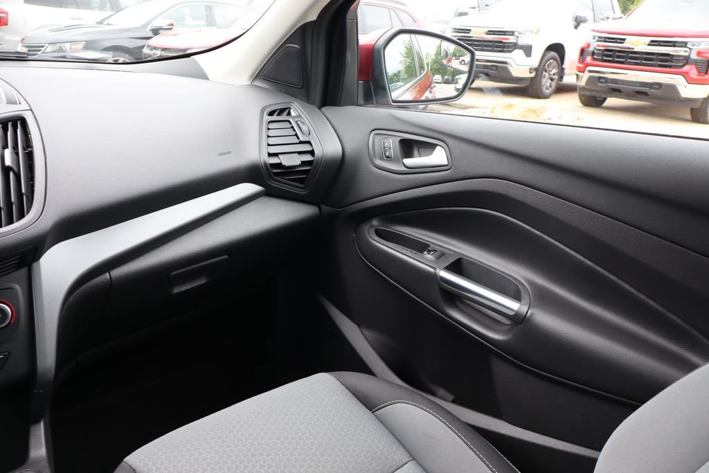 Used 2018 Ford Escape SE AWD/4WD image 36