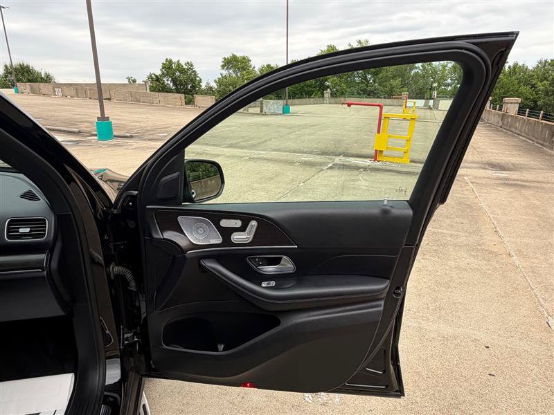 Used 2020 Mercedes-Benz GLE 350 4MATIC image 39