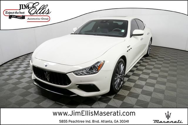 Used 2022 Maserati Ghibli Modena Q4 image 1