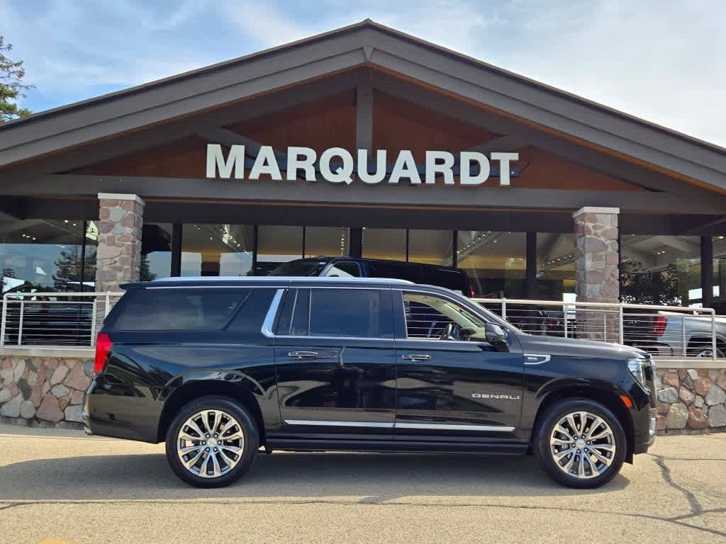 Certified 2022 GMC Yukon XL Denali w/ Advanced Technology Package