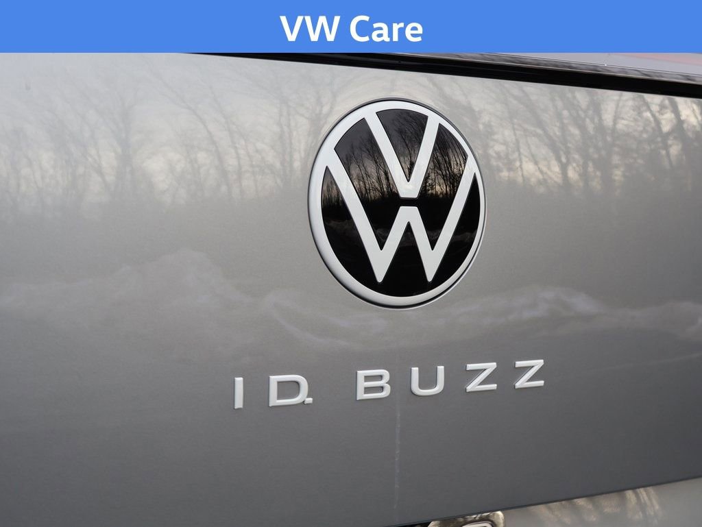 New 2025 Volkswagen ID. Buzz 1st Edition image 9