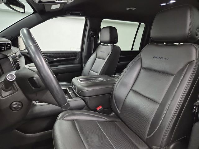 Used 2022 GMC Yukon XL Denali image 22