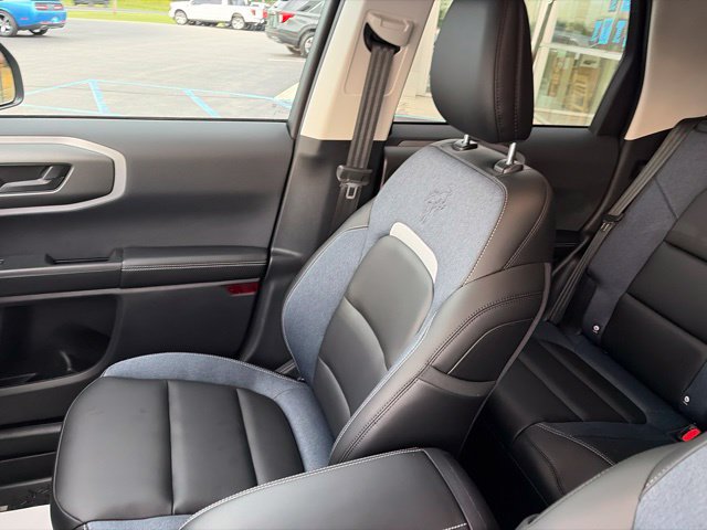 Used 2025 Ford Bronco Sport Outer Banks w/ Outer Banks Tech Package+ AWD/4WD image 9
