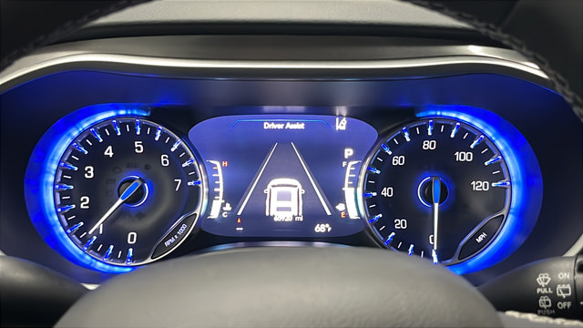 Used 2024 Chrysler Pacifica Touring-L FWD image 16