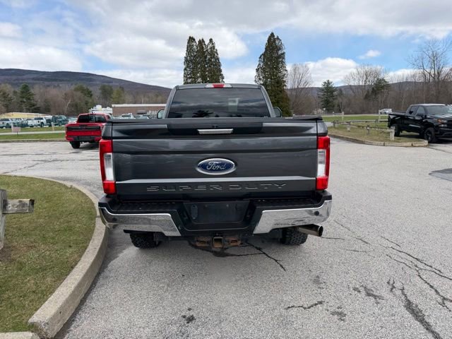 Used 2018 Ford F250 XLT w/ XLT Premium Package image 4