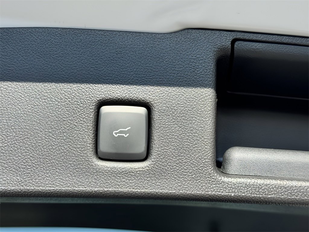 New 2026 Ford Escape Platinum w/ Premium Technology Package image 40