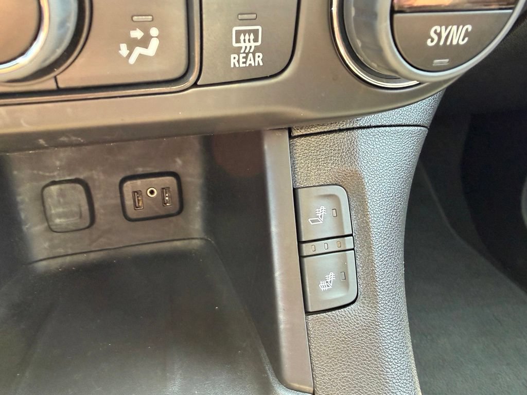 Used 2019 GMC Acadia SLE AWD/4WD image 15