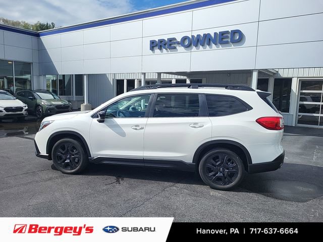 Used 2024 Subaru Ascent Onyx Edition image 2