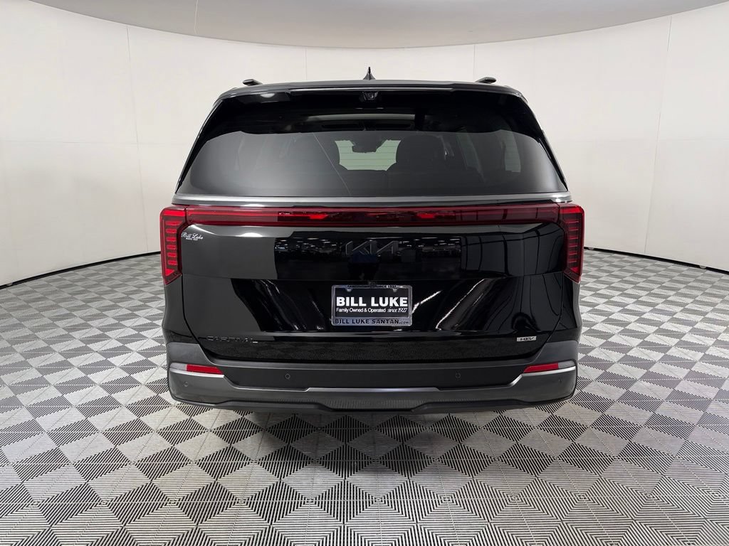 Used 2025 Kia Carnival SX Prestige FWD image 9