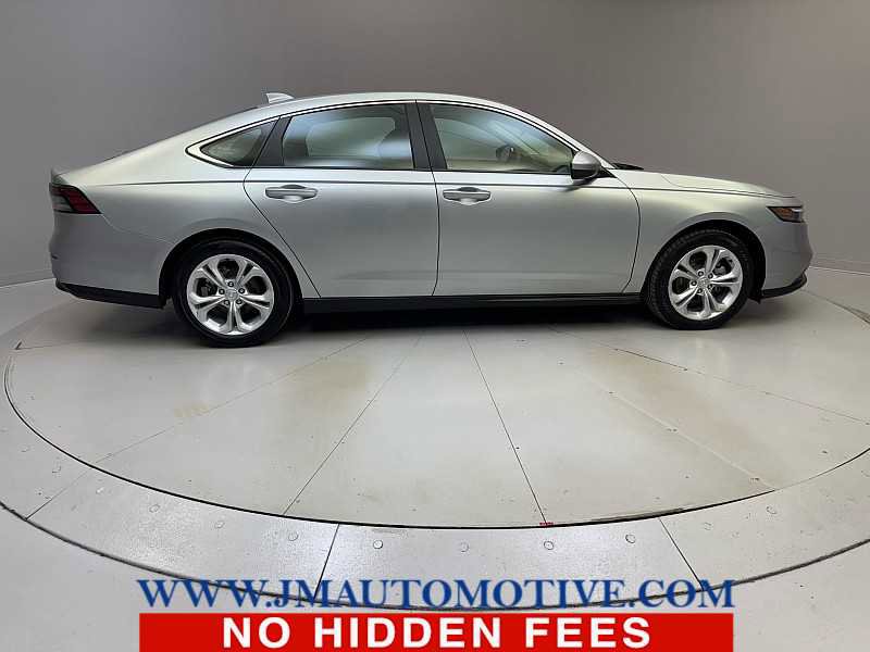 Used 2024 Honda Accord LX image 6