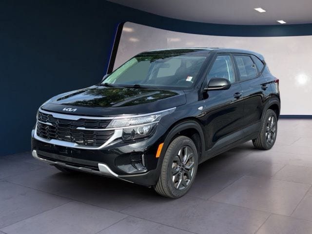 Certified 2024 Kia Seltos LX AWD/4WD image 1