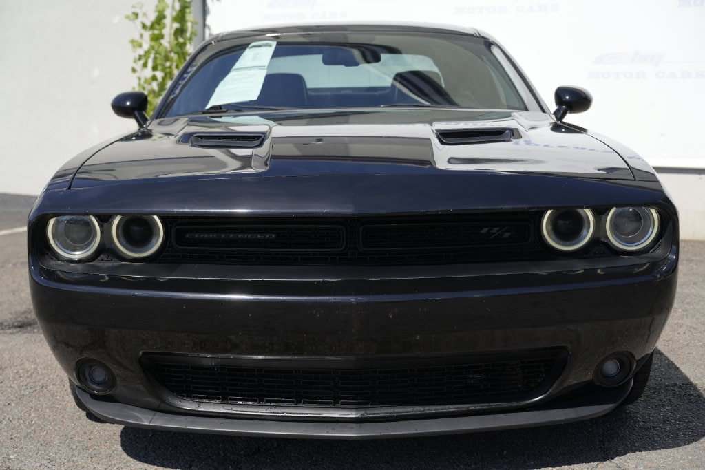 Used 2016 Dodge Challenger R/T Plus RWD image 5