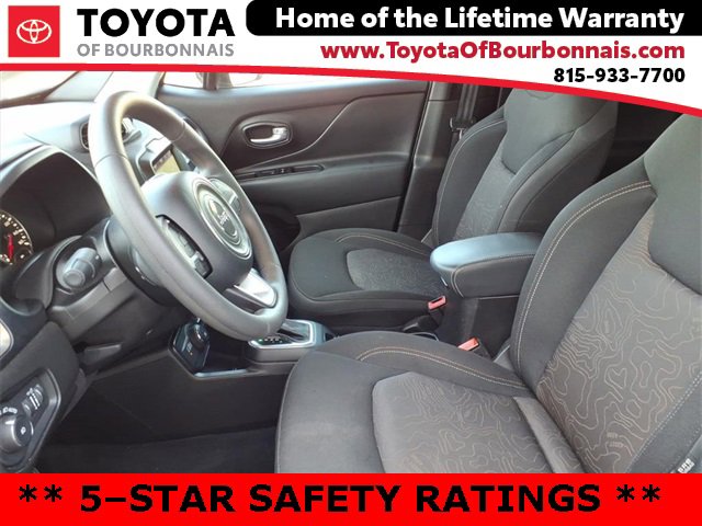 Used 2023 Jeep Renegade Latitude image 14