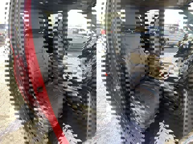 Used 2021 Chevrolet Silverado 2500 LTZ w/ LTZ Convenience Package image 25