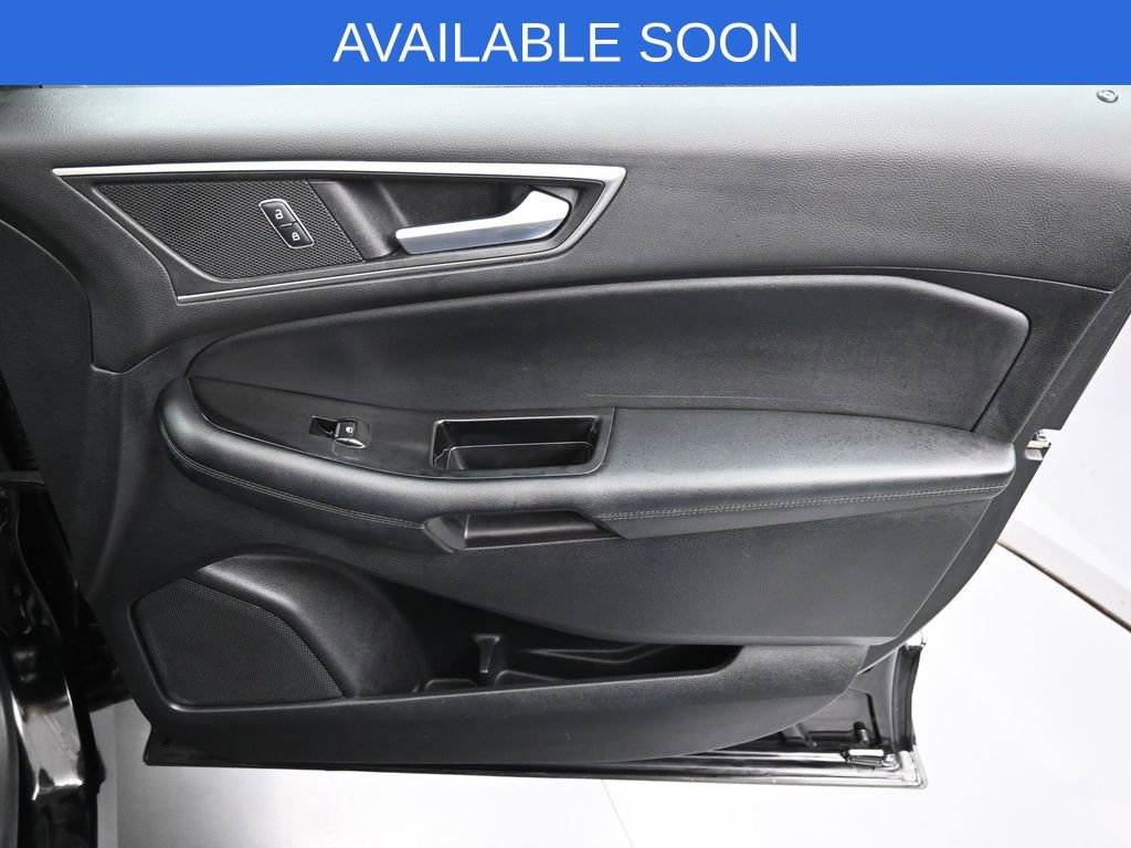 Used 2016 Ford Edge SEL w/ Equipment Group 201A image 28