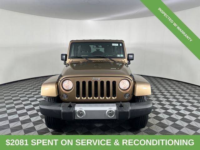 Used 2015 Jeep Wrangler Unlimited Sahara w/ Connectivity Group AWD/4WD image 2