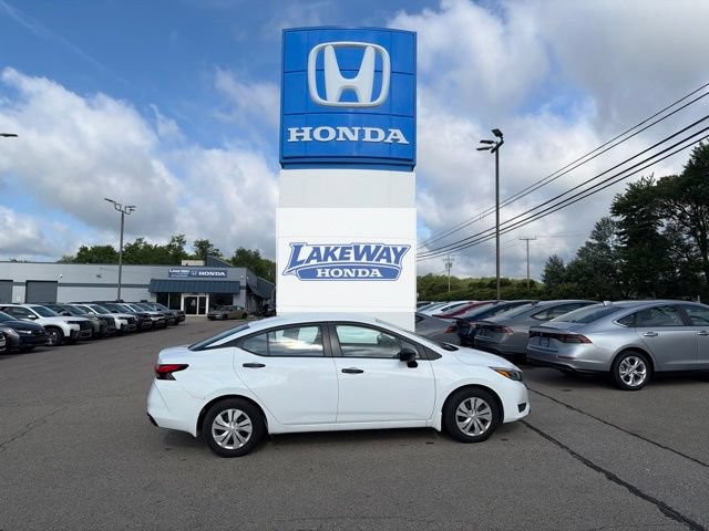 Used 2025 Nissan Versa S w/ Trunk Package