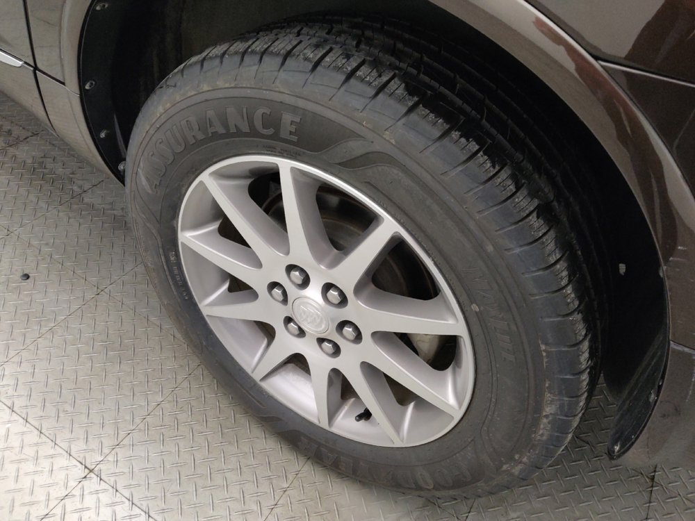Used 2015 Buick Enclave Leather FWD image 31