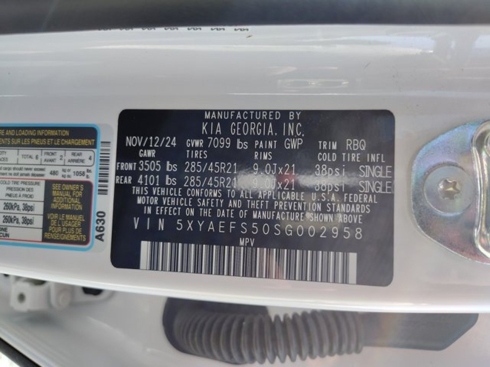 Used 2025 Kia EV9 GT-Line AWD/4WD image 24