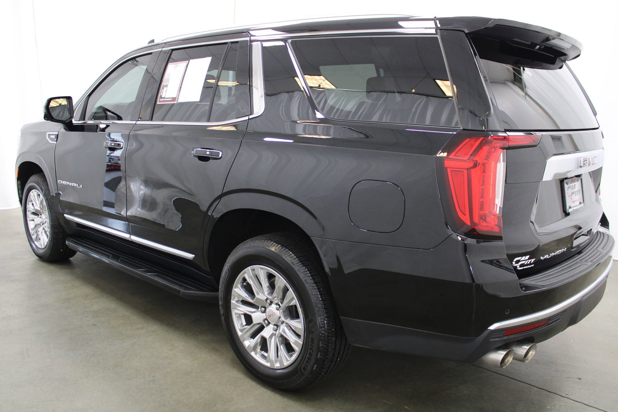 Used 2022 GMC Yukon Denali w/ Max Trailering Package image 7