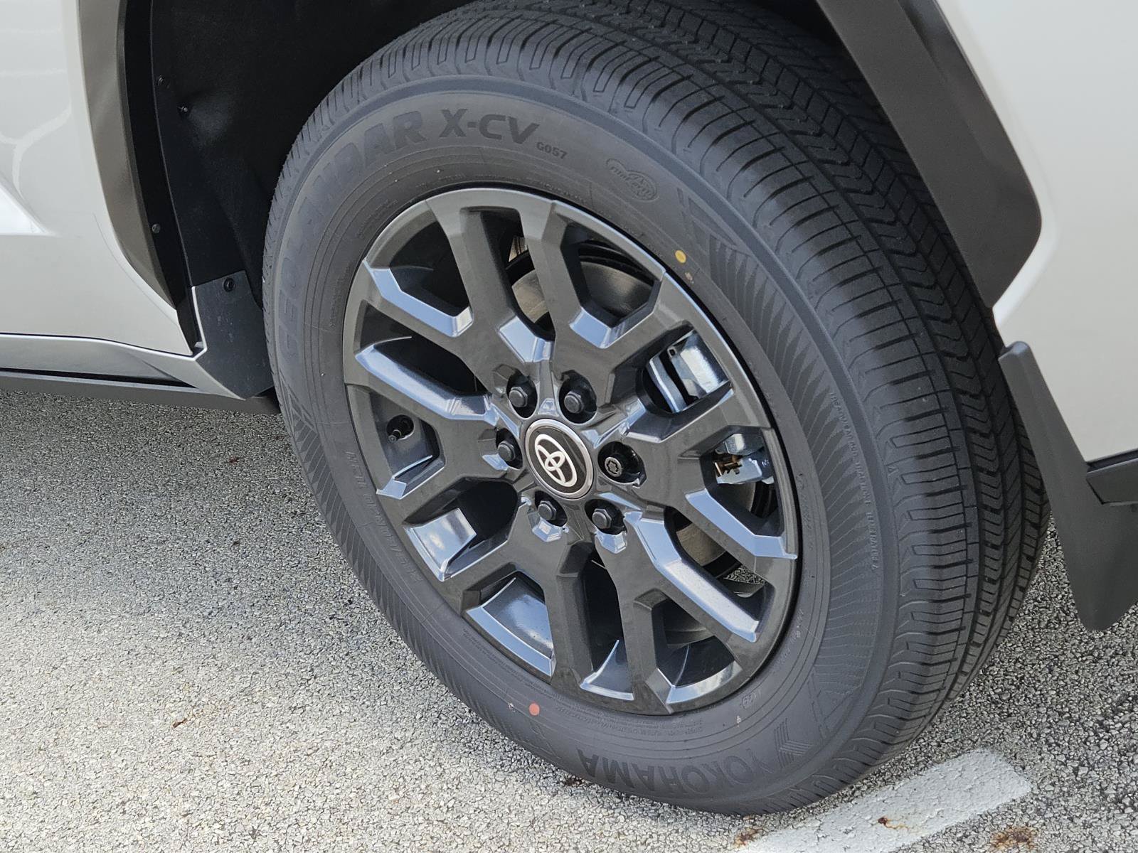 New 2026 Toyota Sequoia Platinum AWD/4WD image 5