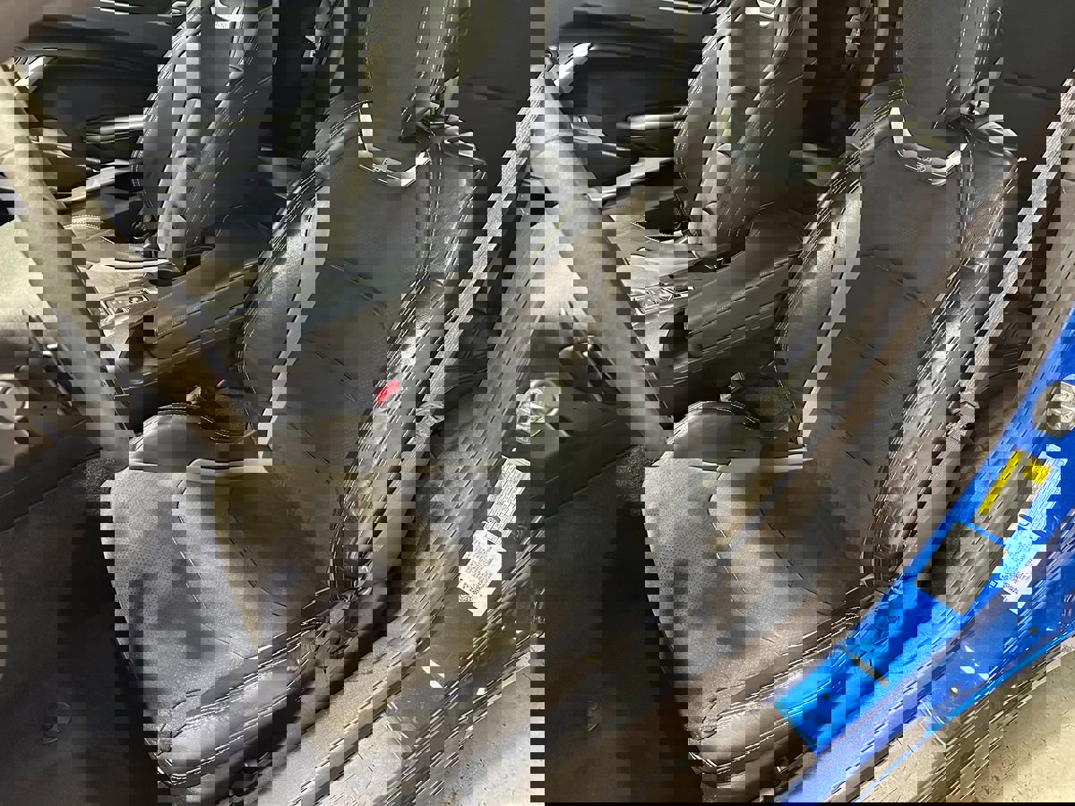 Used 2018 Chevrolet Camaro SS image 23